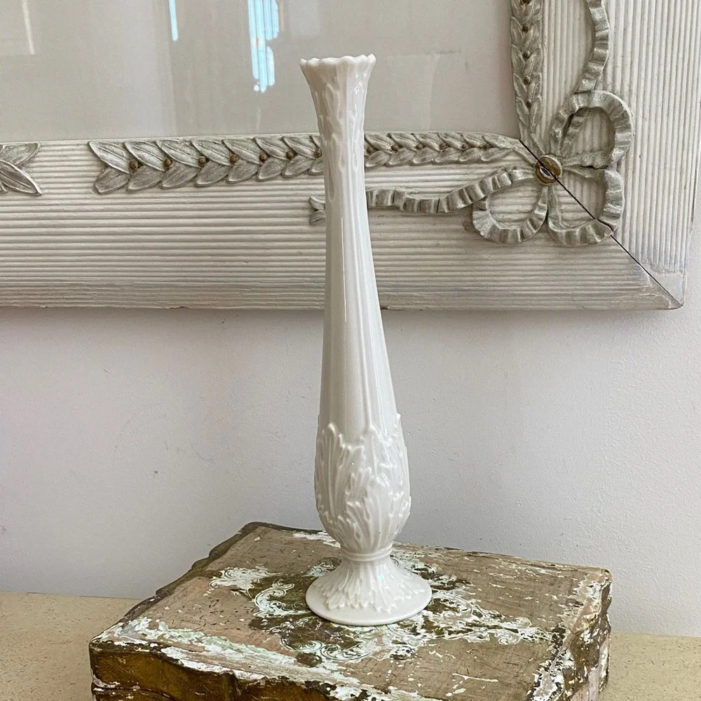 LENOX Woodland Bud Vase